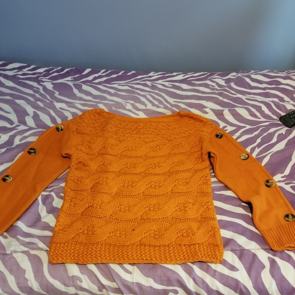 Long sleeved blouse